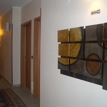 La Piana Hotel Tito Ngoại thất bức ảnh