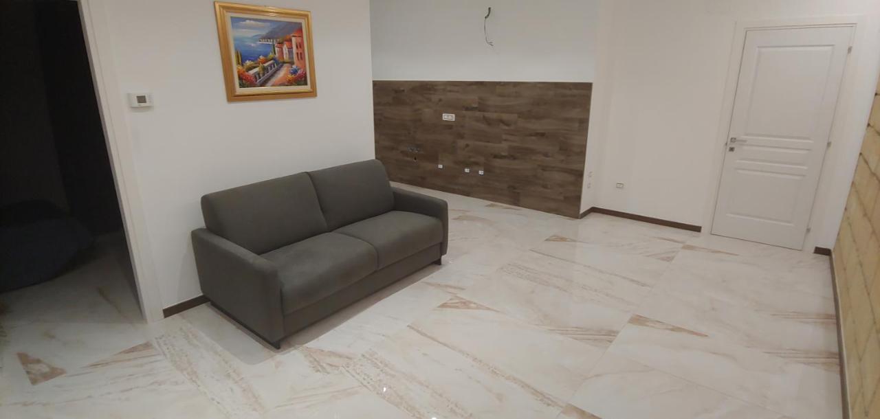 La Piana Hotel Tito Ngoại thất bức ảnh