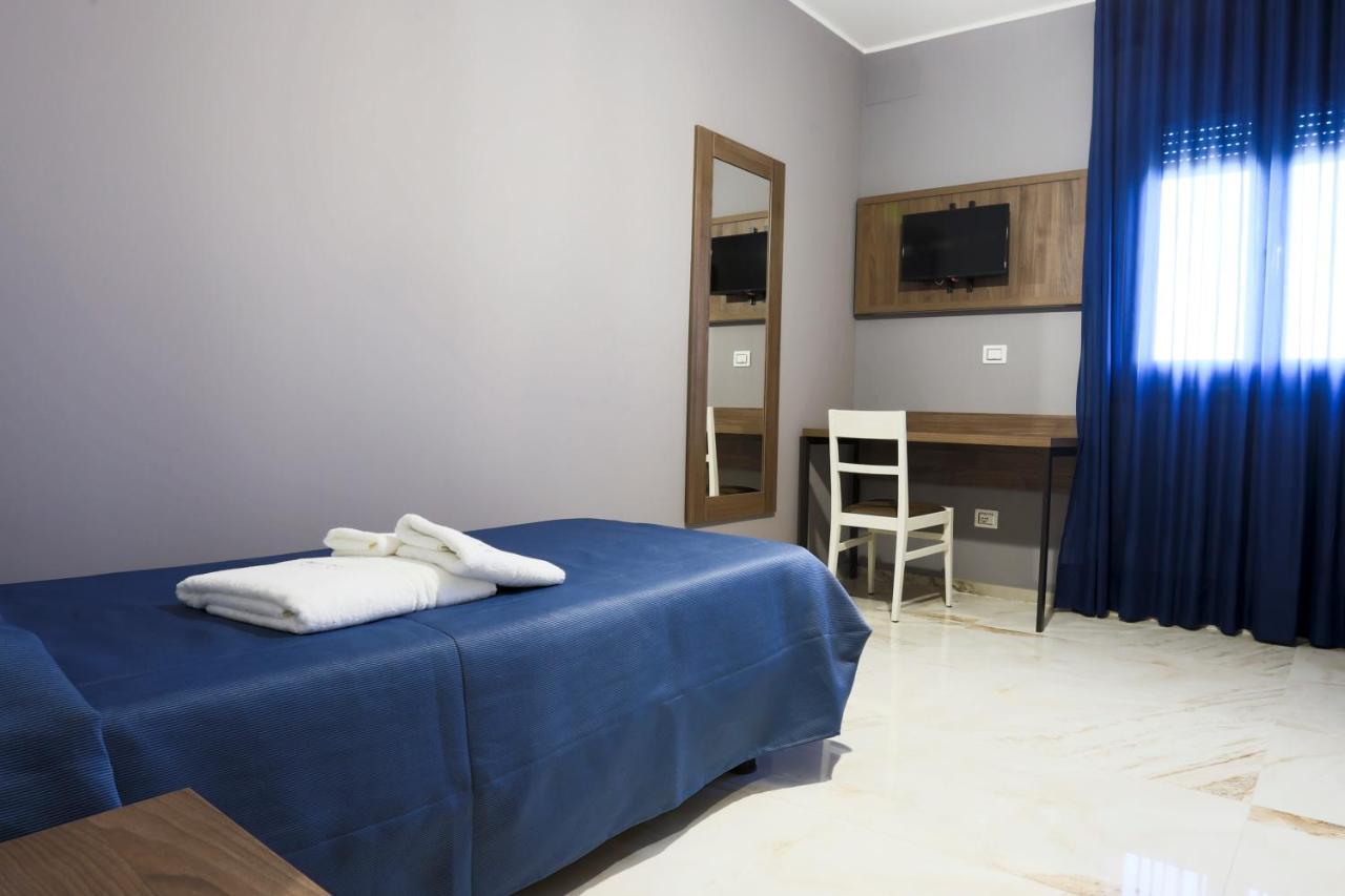 La Piana Hotel Tito Ngoại thất bức ảnh
